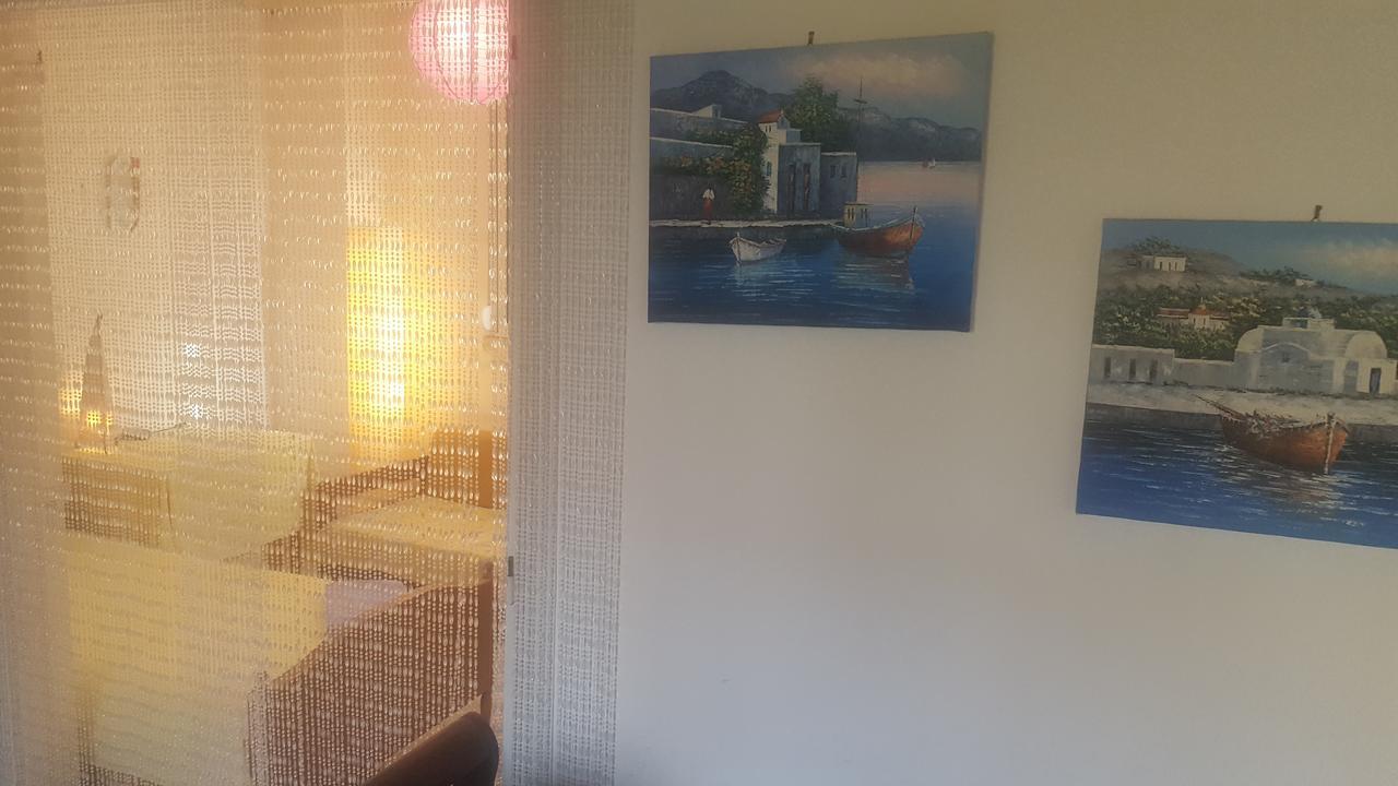 P & G Apartment Pamfylla Exteriör bild